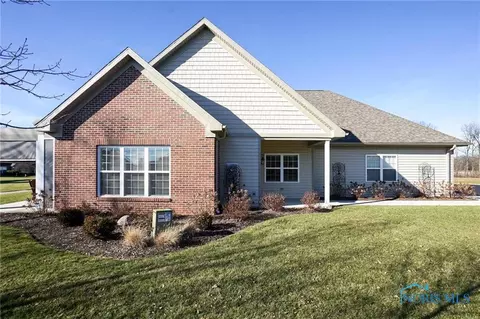 15721 Teak Ct, Findlay, OH 45840