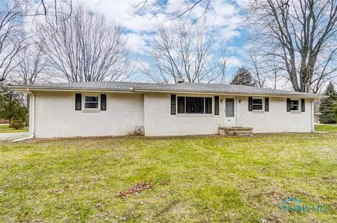 4950 Waterville Swanton Rd, Swanton, OH 43558