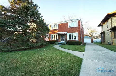 1922 W Bancroft St, Toledo, OH 43607
