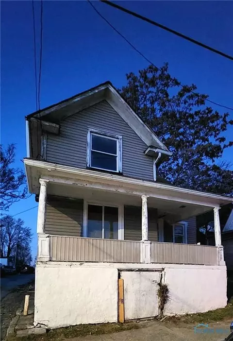 215 Greenwood Ave, Toledo, OH 43605
