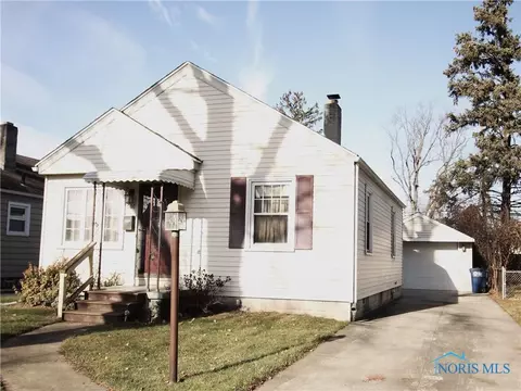 606 Sunset Blvd, Toledo, OH 43612