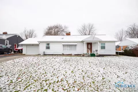 228 E Yates Ave, Findlay, OH 45840