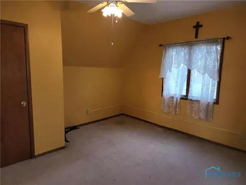 211 E Broadway St, Leipsic, OH 45856 photo 12