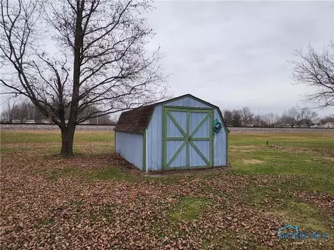 211 E Broadway St, Leipsic, OH 45856 photo 16