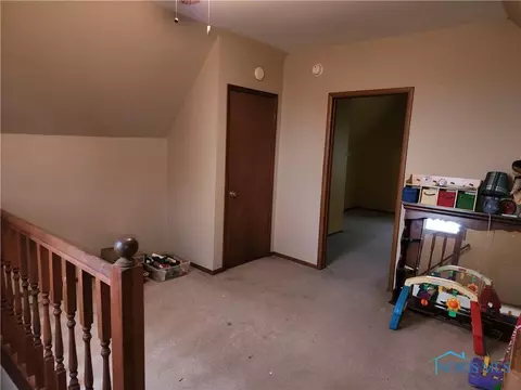 211 E Broadway St, Leipsic, OH 45856 photo 11