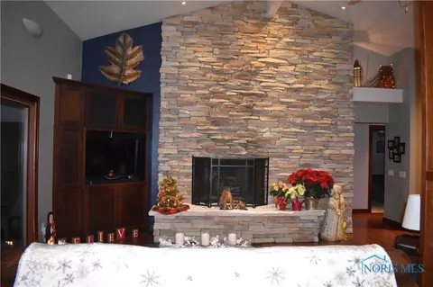 4723 S Eber Rd, Monclova, OH 43542 photo 10