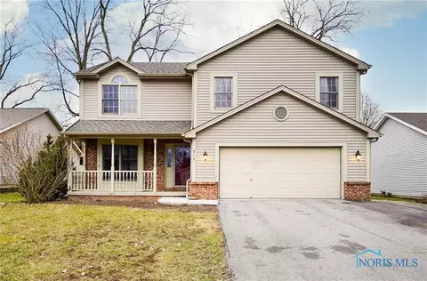 816 N Hill Trl, Findlay, OH 45840