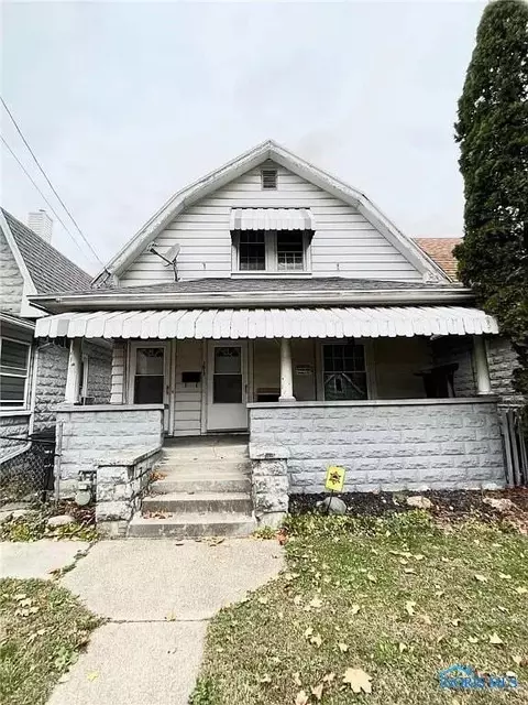 1613 Nevada St, Toledo, OH 43605