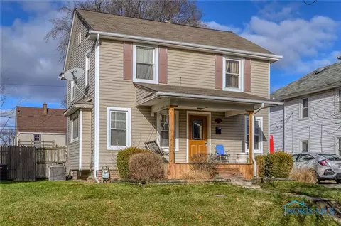 1472 Schuyler Rd, Toledo, OH 43612