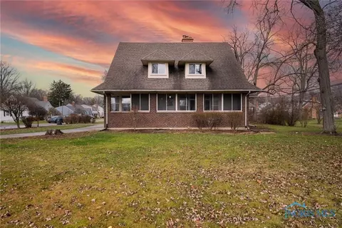2705 River Rd, Maumee, OH 43537