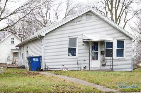 2429 Woodford St, Toledo, OH 43605