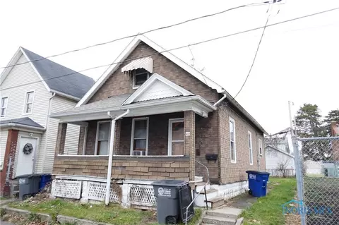 42 Magyar St, Toledo, OH 43605