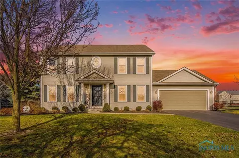 449 Wolf Creek Ct, Perrysburg, OH 43551