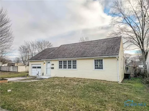 409 W Melrose Ave, Findlay, OH 45840