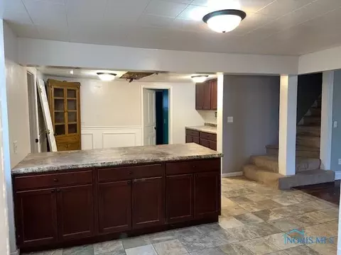 220 E South St, Mccomb, OH 45858 photo 13