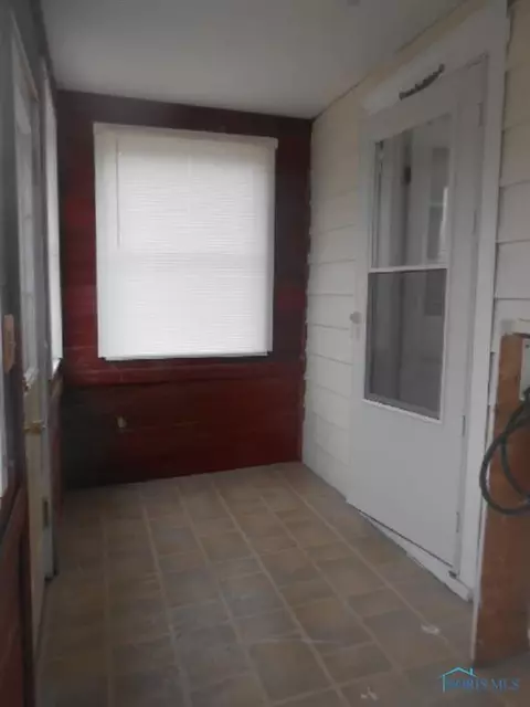 1027 E 2nd St, Ottawa, OH 45875 photo 20