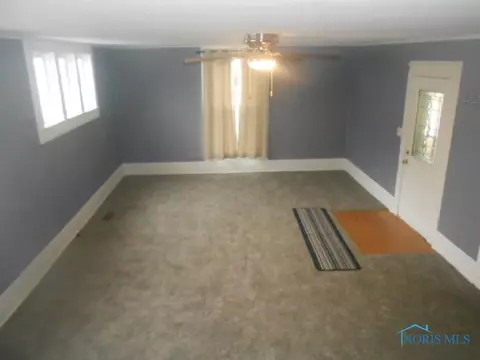 1027 E 2nd St, Ottawa, OH 45875 photo 9