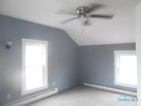 1027 E 2nd St, Ottawa, OH 45875 photo 14