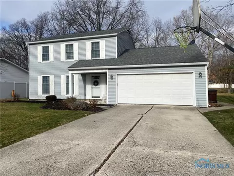 1187 Fallen Timbers Dr, Defiance, OH 43512