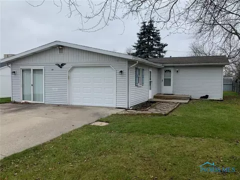 611 N Cherry St, Bryan, OH 43506