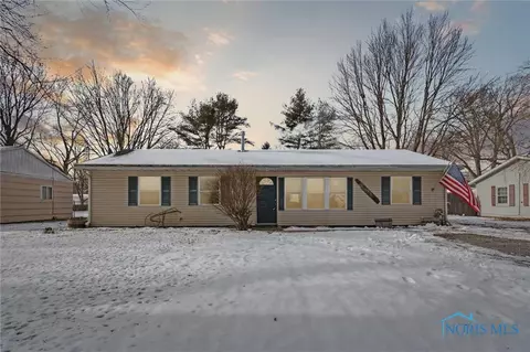 6035 Rambo Ln, Toledo, OH 43623
