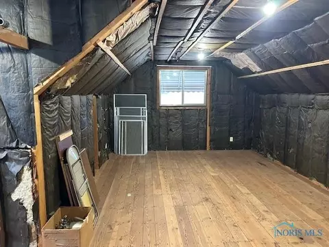 5936 E Heights Dr, Toledo, OH 43613 photo 10