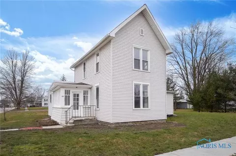 401 N 2nd St, North Baltimore, OH 45872
