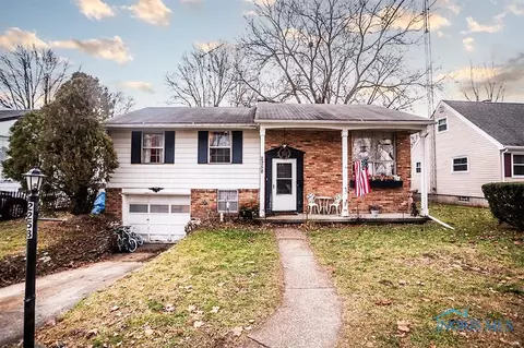 2258 Rose Hill Dr, Toledo, OH 43615