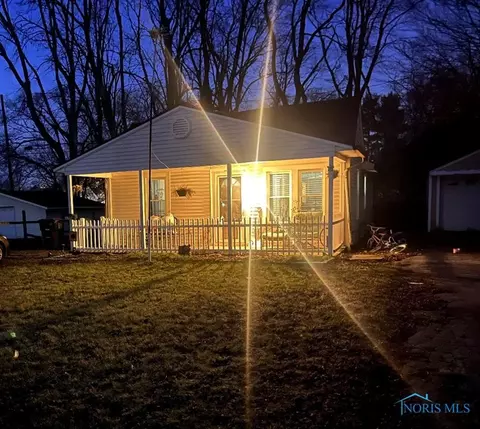 1758 Welker Ave, Toledo, OH 43613