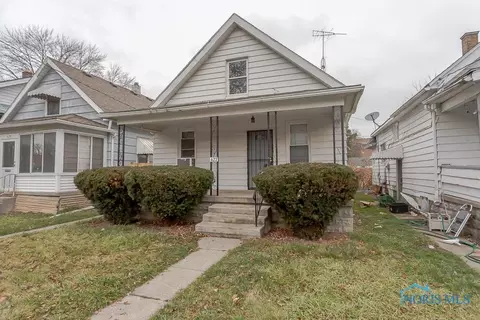 427 E Pearl St, Toledo, OH 43608