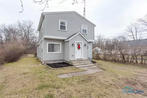 841 Countway St, Holland, OH 43528