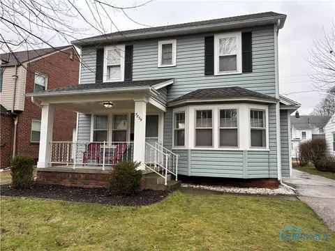 3839 Grantley Rd, Toledo, OH 43613
