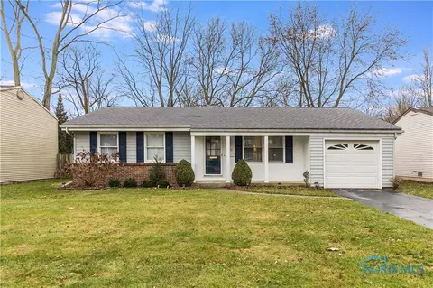 2425 Orchard Hills Blvd, Toledo, OH 43615