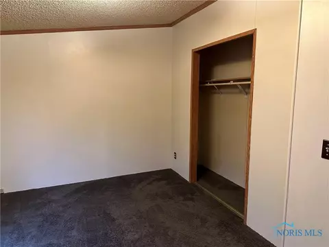 203 E Daggett St, Antwerp, OH 45813 photo 10