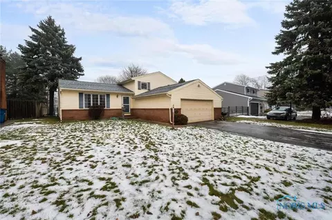 2127 Mayport Dr, Toledo, OH 43611