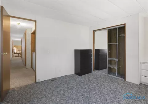 30630 Drouillard Rd, Walbridge, OH 43465 photo 30