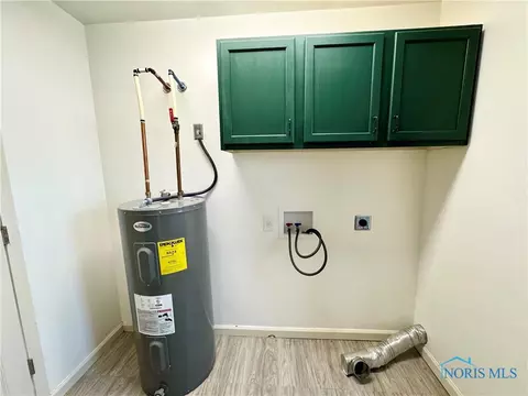 110 Jackson St, Delta, OH 43515 photo 10