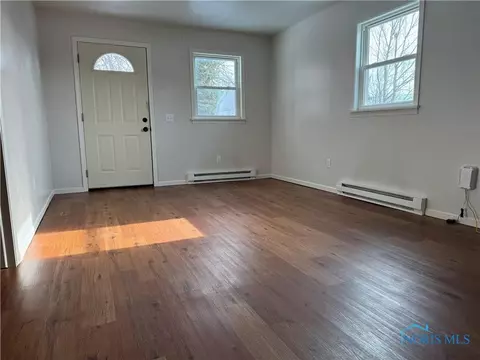 110 Jackson St, Delta, OH 43515 photo 7