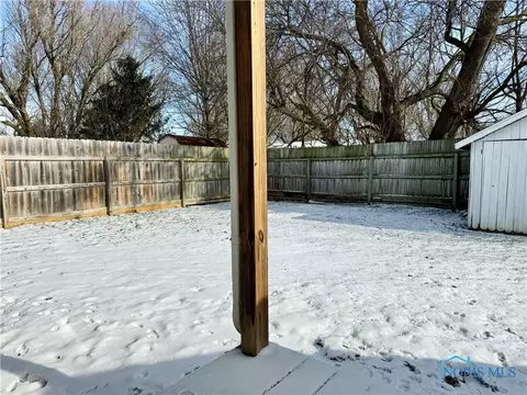 110 Jackson St, Delta, OH 43515 photo 16