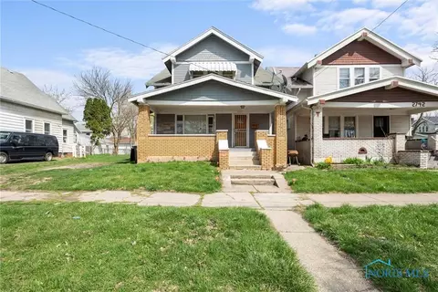 2746 Elm St, Toledo, OH 43608