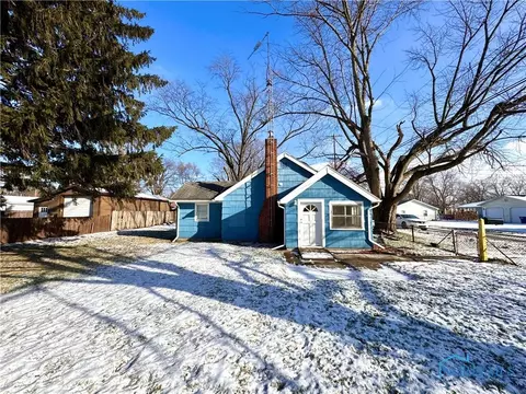 663 Williamsville Ave, Toledo, OH 43609