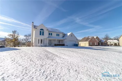 7523 Epaulet Ln, Maumee, OH 43537