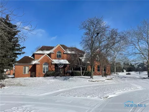 1705 Cobblestone Dr, Findlay, OH 45840