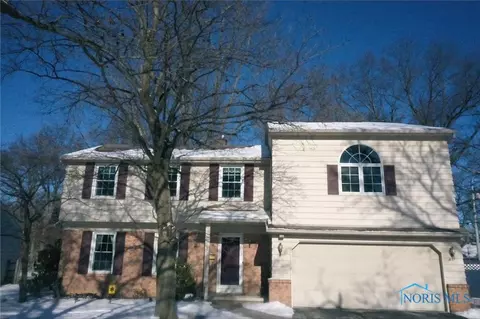 1541 Heatherton Dr, Toledo, OH 43614