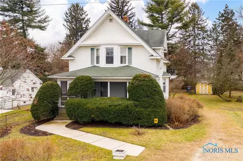2031 Northover Rd, Toledo, OH 43613