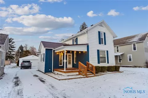 630 Center St, Findlay, OH 45840