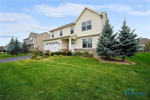 14802 Saddlebrook Ct, Perrysburg, OH 43551