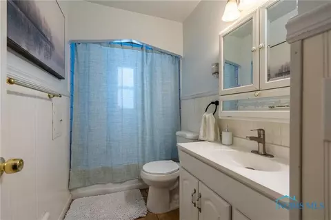 501 Darrow Ave, Toledo, OH 43607 photo 6