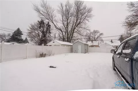 501 Darrow Ave, Toledo, OH 43607 photo 13