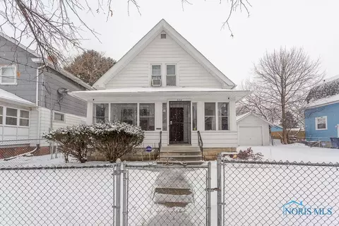 928 Evesham Ave, Toledo, OH 43607